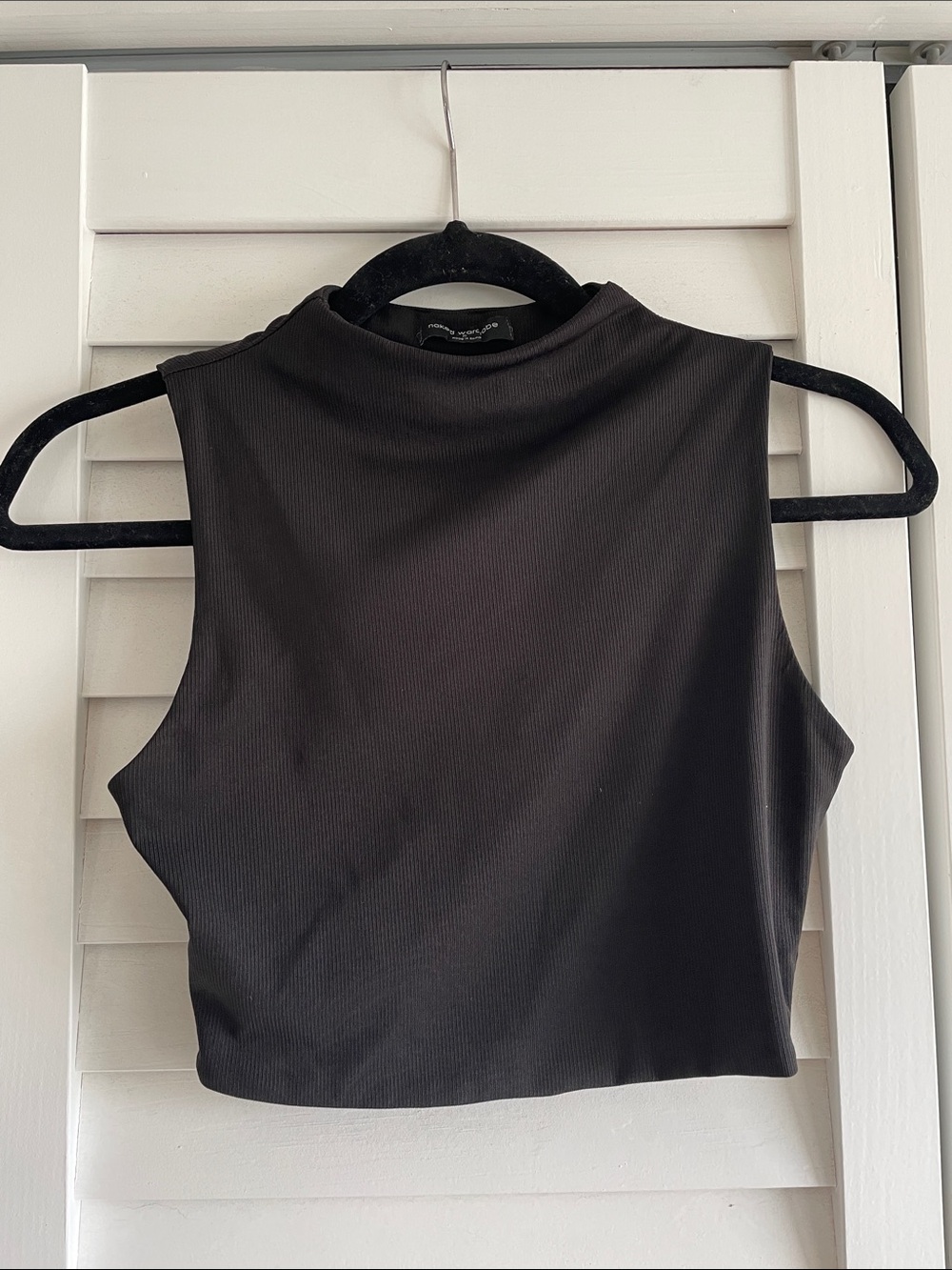 Sleeveless Mock Neck Ribbed Crop Top - Black
